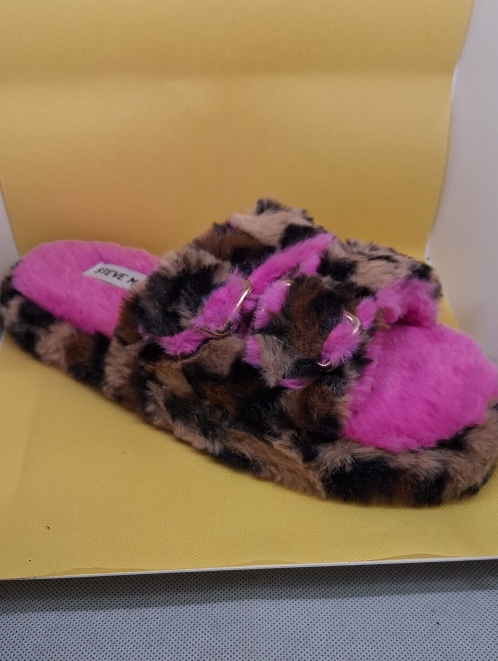 Steve Madden Leopard. Size L. Lot#S14